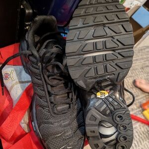 Nike Kids Black Athletic Sneakers